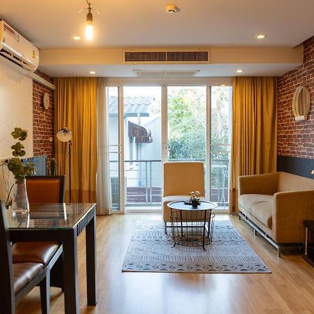 Go Inn Thonglor Bangkok Kültér fotó